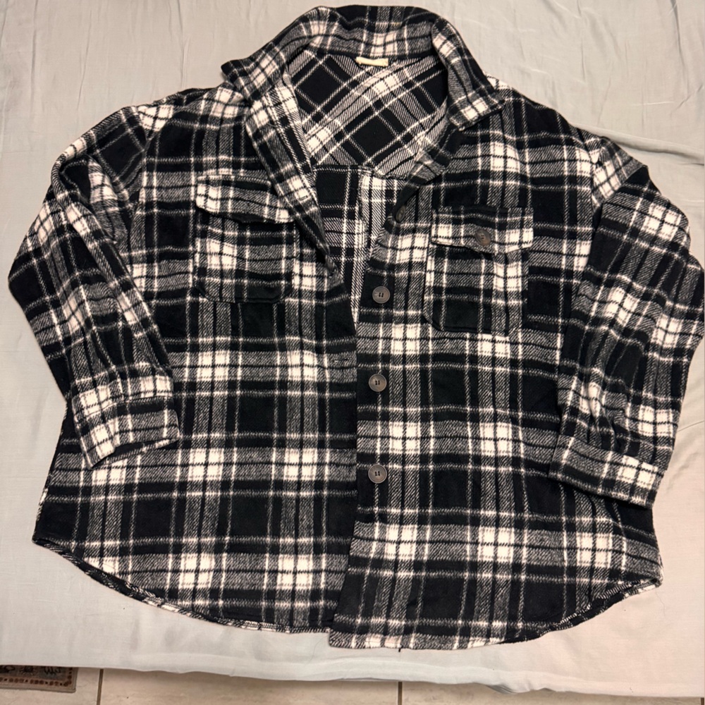 Black and White Plaid Button-Up jacket